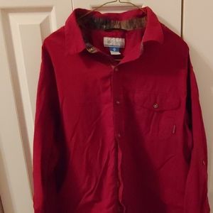 Columbia Mens Long Sleeve Button Down Shirt. L.
